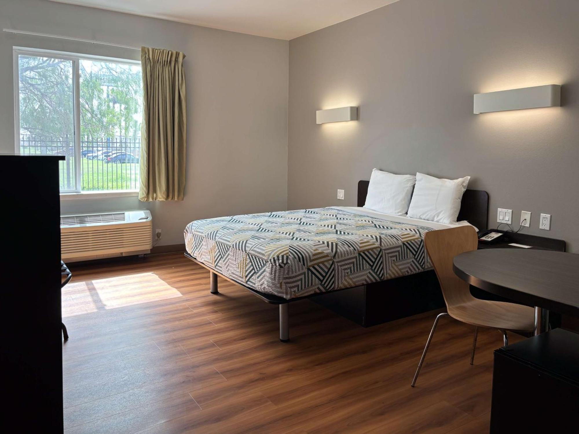 Motel 6-Weslaco, Tx Zewnętrze zdjęcie