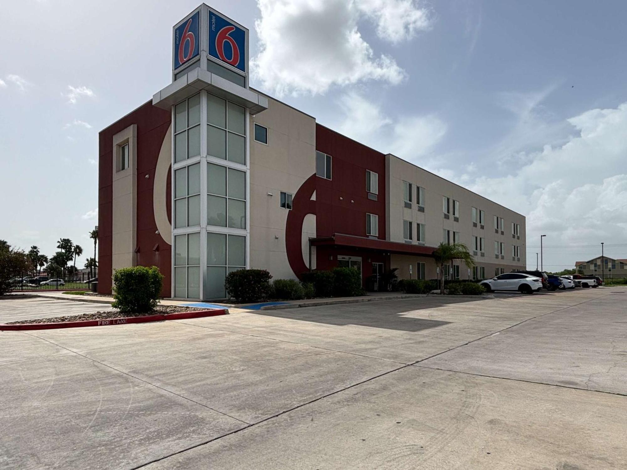 Motel 6-Weslaco, Tx Zewnętrze zdjęcie