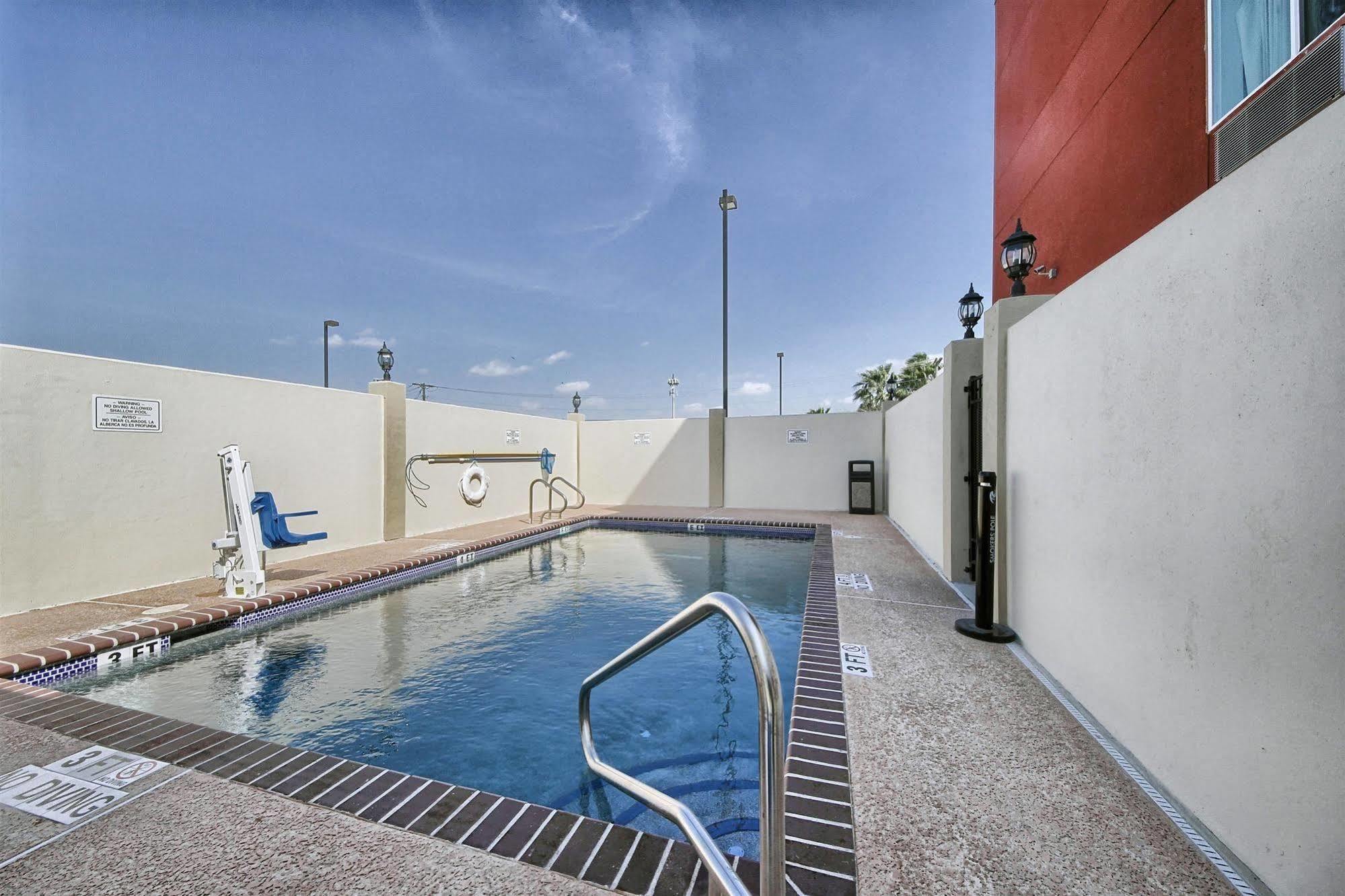 Motel 6-Weslaco, Tx Zewnętrze zdjęcie